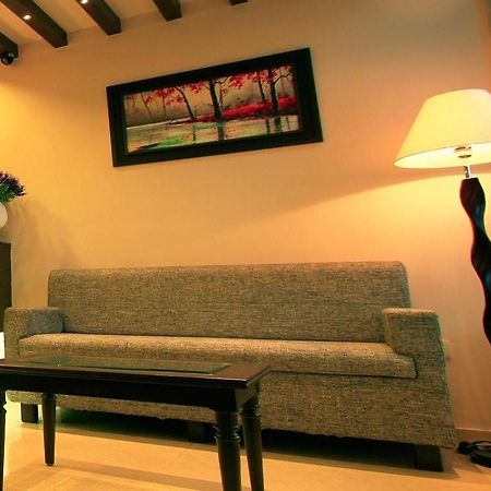 Hotel La Capitol Panaji Buitenkant foto