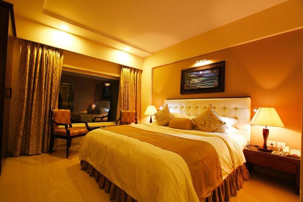 Hotel La Capitol Panaji Buitenkant foto