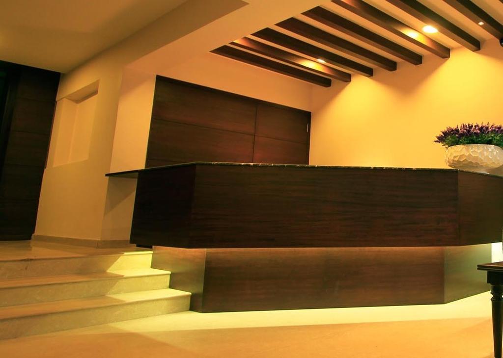 Hotel La Capitol Panaji Buitenkant foto
