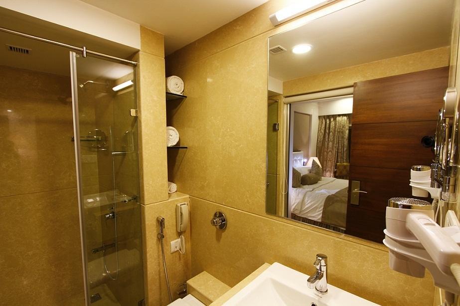 Hotel La Capitol Panaji Buitenkant foto