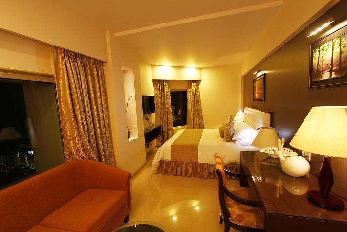 Hotel La Capitol Panaji Buitenkant foto